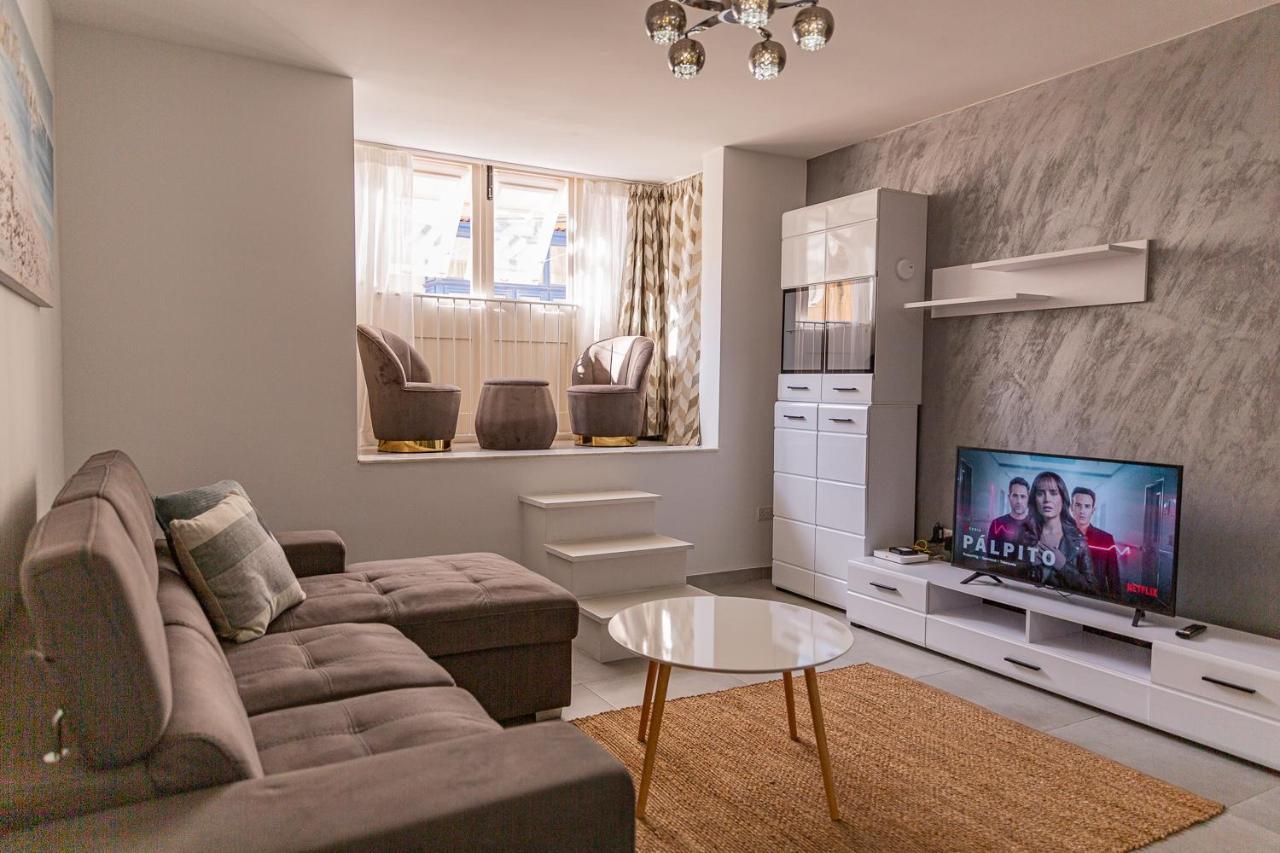 Fancy Modern - W/ 2br Sliema